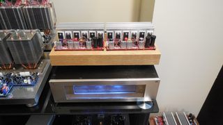 B44 3055/2955 Triple Emitter Follower