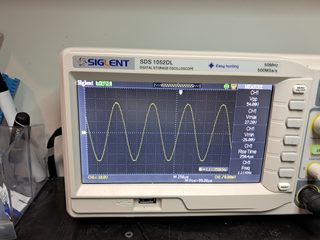 sinus 1khz 54vpp